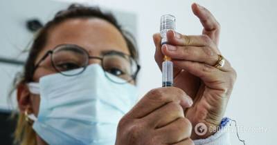 В Польшу привезли почти 900 тысяч доз вакцины Pfizer