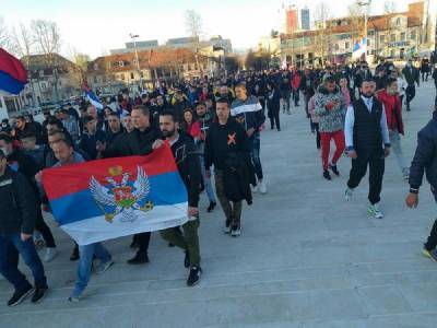 Черногорские сербы поднялись против отставки министра, не...
