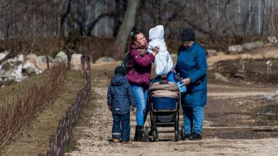 Кузнецова предложила новые меры поддержки многодетных семей