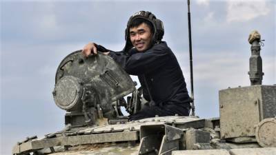 Минобороны РФ: в Российской армии стартовала контрольная проверка боеготовности войск