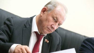 Депутат ГД Рашкин продемонстрировал отсутствие позиции по COVID-19 выпадами в адрес Малышевой