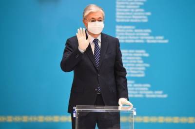 Президент Казахстана сделал прививку от коронавируса «Спутником V»