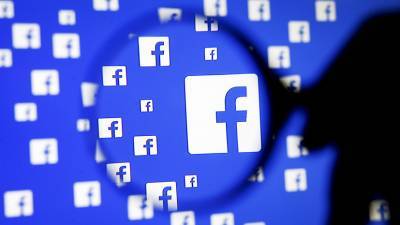 Роскомнадзор призвал Facebook высказаться об утечке данных пользователей