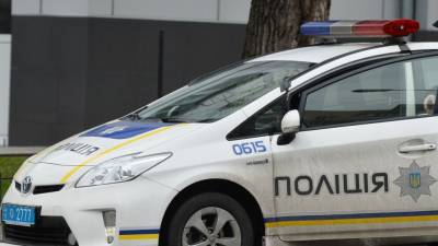 Нетрезвый украинский водитель предъявил патрульным колбасу вместо документов