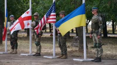 Экс-глава СБУ призвал Киев бросить пустые надежды о членстве в НАТО