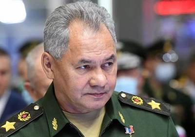 Шойгу объявил проверку боевой готовности российских войск