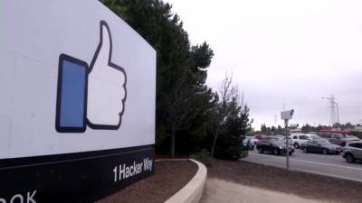Роскомнадзор обязал Facebook раскрыть обстоятельства утечки данных россиян