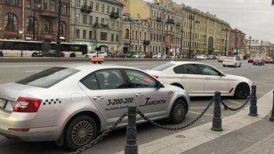 СМИ узнали о планах повышения тарифов ОСАГО для такси