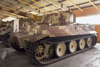 Эксперт из Польши развеял миф о превосходстве немецкого танка "Тигр"