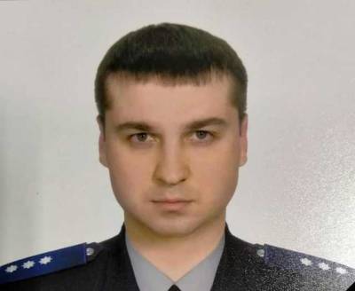 34-летний инспектор батальона "Миротворец" Денис Миронов погиб во время несения службы на блокпосту в Сватово, - МВД