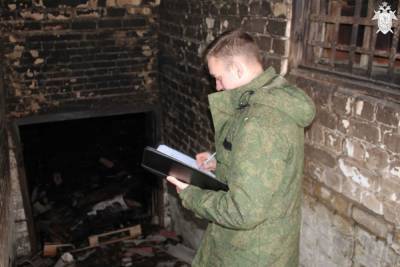 Тело мужчины обнаружено в подвале загоревшегося дома на Бору