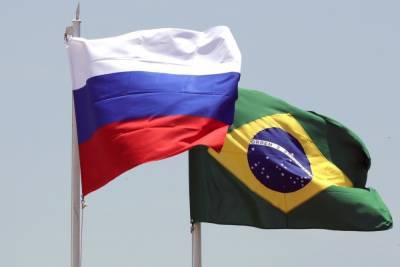 Путин и Болсонару обсудили закупку Бразилией российской вакцины