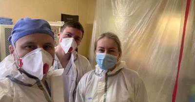 Была в шаге от смерти: во Львове спасли зараженную коронавирусом девушку с 90% поражением легких