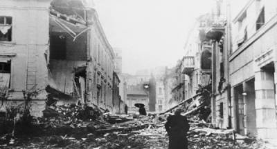 В Сербии вспоминали варварскую бомбардировку Белграда нацистами в...