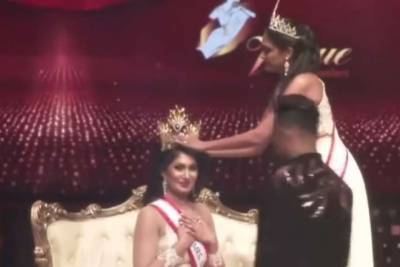 Финал конкурса «Миссис Шри-Ланка» завершился грандиозным скандалом (ВИДЕО)
