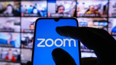 Zoom запретил госучреждениям России доступ к сервису