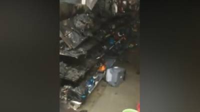 Начало пожара в иркутском магазине бытовой техники попало на видео