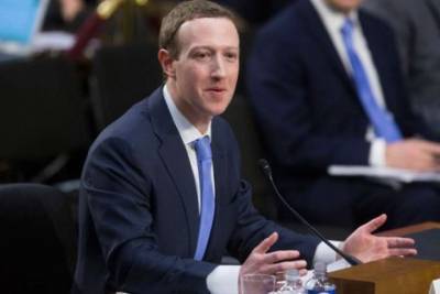 Из-за слива данных с Facebook случайно был обнародован мессенджер Цукерберга