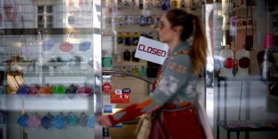 В Австрии запретили посещать магазины без отрицательного теста на COVID-19