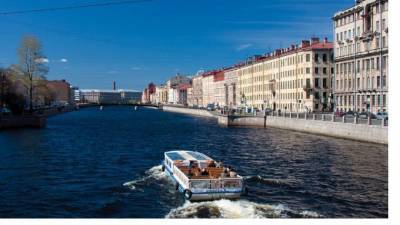 В этом году по рекам и каналам Петербурга запустят более 100 прогулочных маршрутов
