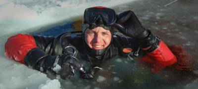В Карелии дайвер нырнул 45 раз и провел больше суток под морским льдом (ФОТО)