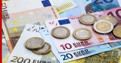 Курс евро впервые с начала февраля поднялся выше 92 рублей