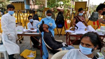 В Индии за сутки выявили более 115 тысяч случаев коронавируса