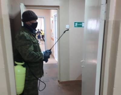 В школах Ульяновска проходит масштабная дезинфекция