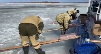 На реках Вологодчины взрывают лед