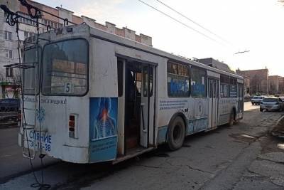 Пассажир троллейбуса в Йошкар-Оле пострадал при падении