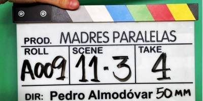 На улицах Мадрида. В Сети появились первые фото Пенелопы Крус на съемках нового фильма Педро Альмодовара
