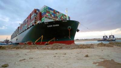 Управление Суэцкого канала раскрыло истинную причину инцидента с контейнеровозом