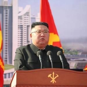 Ким Чен Ын оценил ситуацию в КНДР как наихудшую за все время