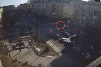 В Петрозаводске водитель сбил пешеходов, которые переходили дорогу