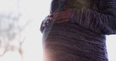Была на последних неделях беременности: в Тернополе от коронавируса умерла 26-летняя роженица