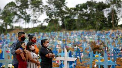 В Бразилии за сутки зафиксирована рекордная смертность от коронавируса