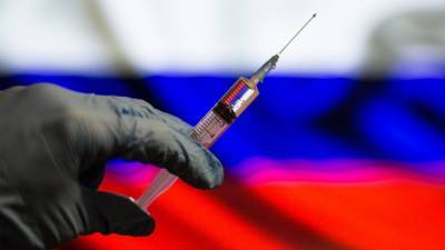 Европейцы скупают специальные туры в Россию ради вакцинации "Спутником V"