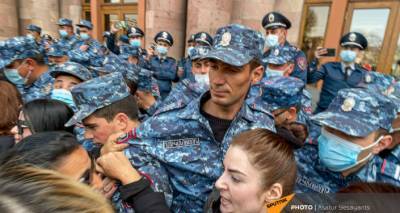 Полиция Армении задержала, затем отпустила супругу генерала Тирана Хачатряна