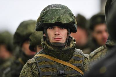 Песков заявил, что российская армия никому не угрожает
