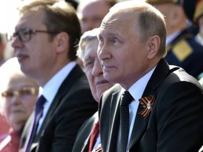 "Год не юбилейный": Кремль не станет приглашать мировых лидеров на парад Победы