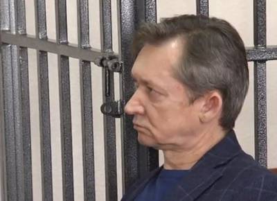 Экс-мэр Сургута требует от государства почти ₽25 млн за 4,5 года уголовного преследования