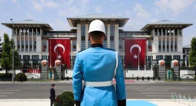 Четыре «группы риска»: МВД и Минфин Турции огласили чёрные списки