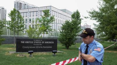 Как посольство США подстрекает бойню на Донбассе