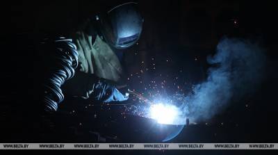 Резидент СЭЗ "Минск" создал 85 рабочих мест на производстве грузовых контейнеров в Молодечно