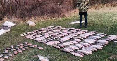 На Буковине задержали браконьеров с редким уловом