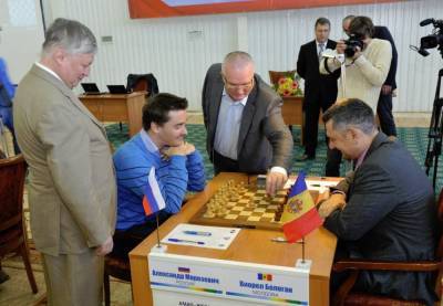 Шахматист Карпов заявился на праймериз в Тюмени, чтобы попасть в третий раз в Госдуму