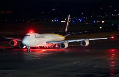 В Украину из Баку ночью прилетел Boeing 747: Азербайджан отправил в Киев тайный груз на фоне стягивания армии РФ