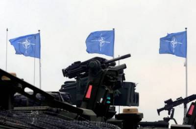 У Меркель обломали надежды Киева на вступление Украины в НАТО