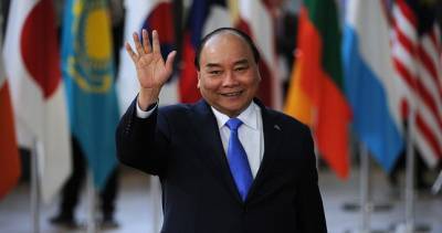 Эмомали Рахмон поздравил избранного президента Вьетнама
