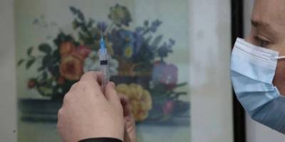 Всего 0,28%. В Украине зафиксировали 816 случаев побочных эффектов после вакцинации от коронавируса